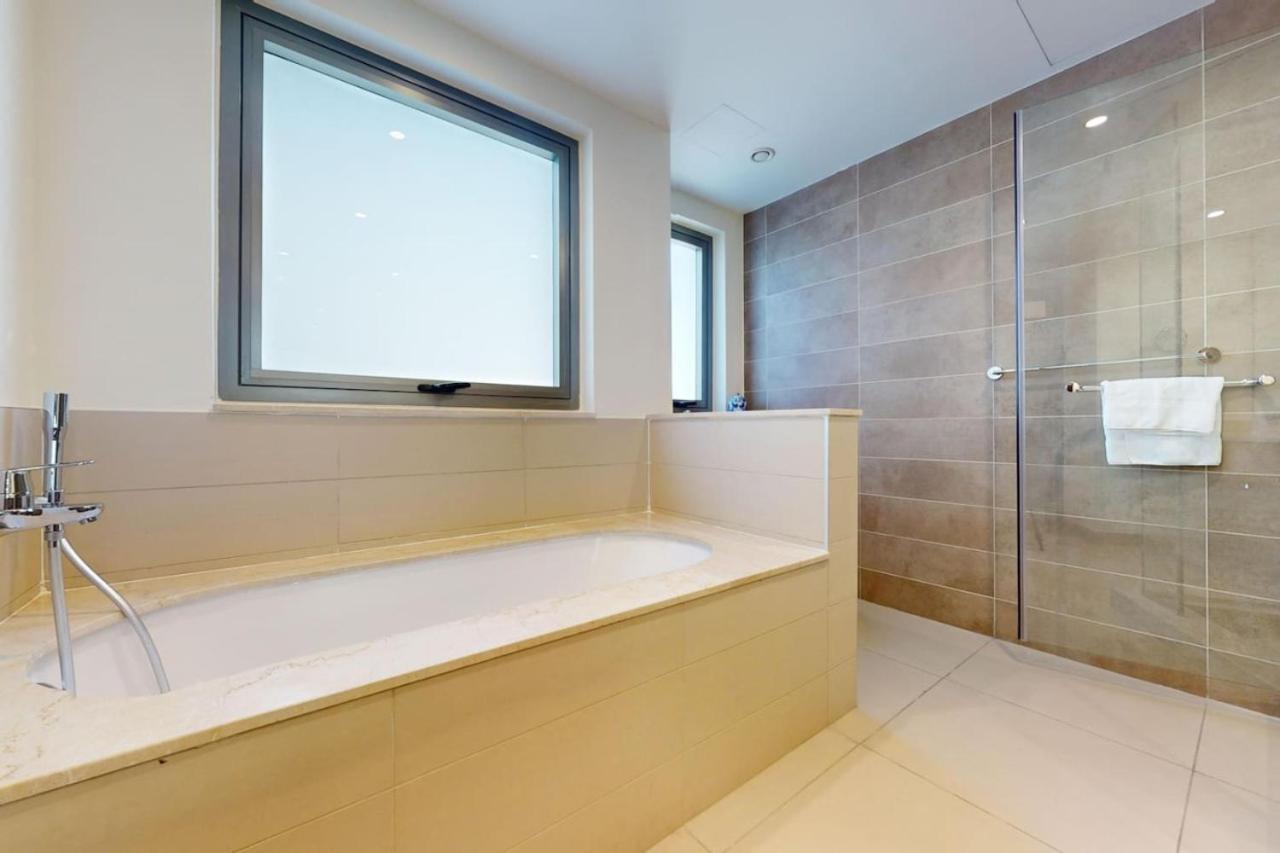 Sidra 1 - Incredible Five Bedroom Villa Dubaj Zewnętrze zdjęcie