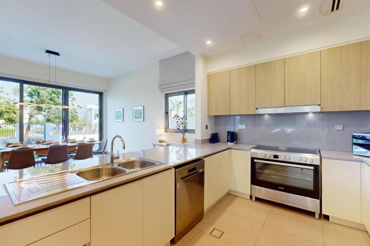 Sidra 1 - Incredible Five Bedroom Villa Dubaj Zewnętrze zdjęcie